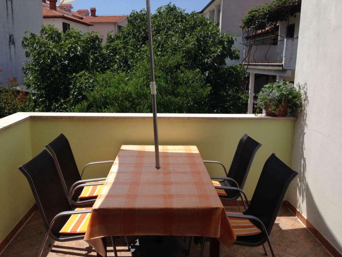 Apartment Leo Rovinj Exterior foto