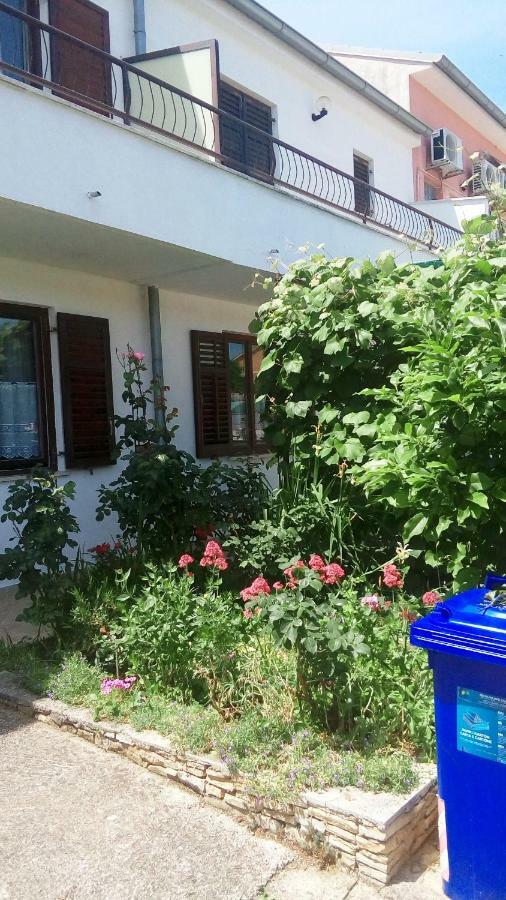 Apartment Leo Rovinj Exterior foto